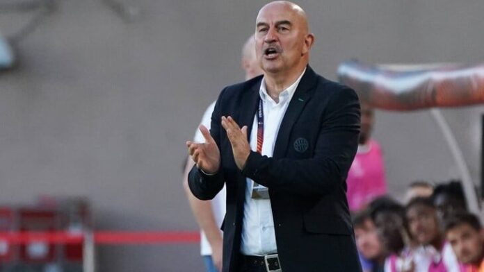 cherchesov-zenit-budet-chempionom-esli-ostalnye-zaranee-otdadut-emu-titul-50245b4