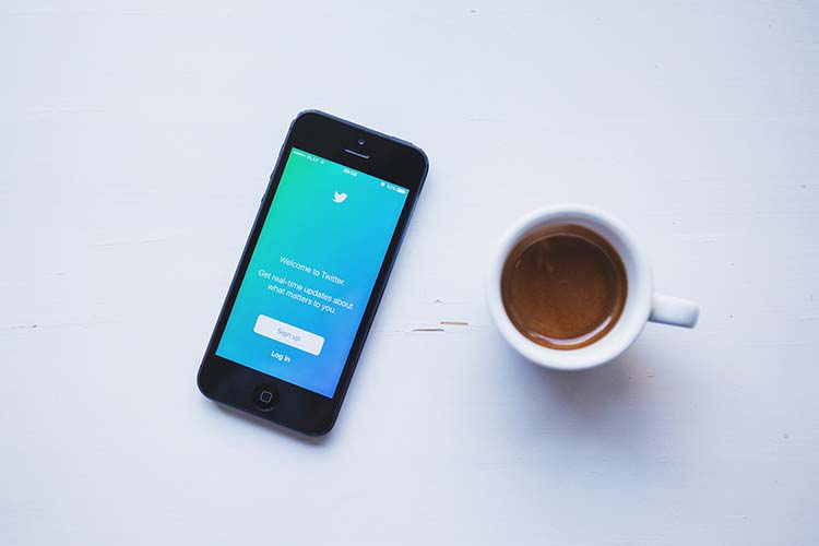 Илон Маск распорядился о сокращении персонала Twitter