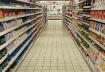 Глава Союза потребителей объяснил устойчивость к санкциям цен на продукты в России
