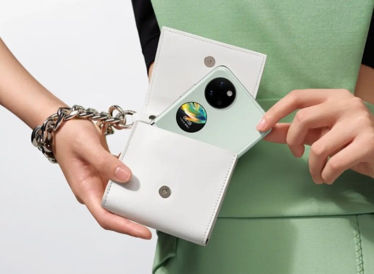 Huawei представила смартфон-раскладушку Pocket S &mdash; гибкий экран и HarmonyOS 3.0 по цене от $820