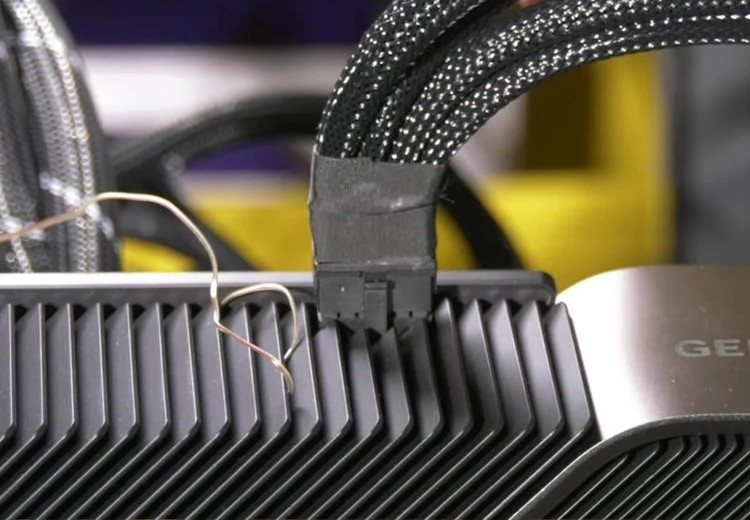 Независимое расследование показало, что разъёмы питания на GeForce RTX 4090 плавятся от неправильного подключения