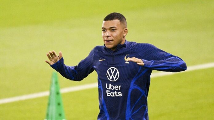 gallas-mbappe-mozhet-dostich-vysot-messi-i-ronaldu-41e4d32