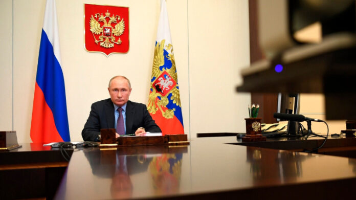 putin-nazval-rekordnymi-obemy-stroitelstva-regionalnyh-i-mestnyh-dorog-v-2022-godu-a0d3deb