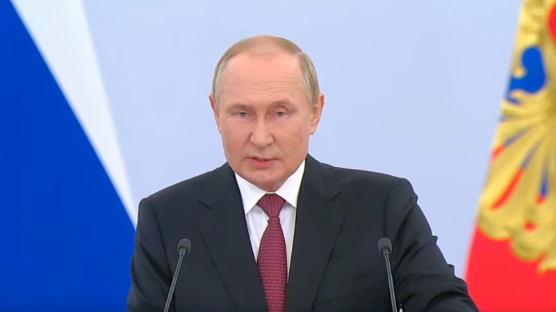 Путин отметил необходимость создания общего подхода для возврата денег обманутым россиянам