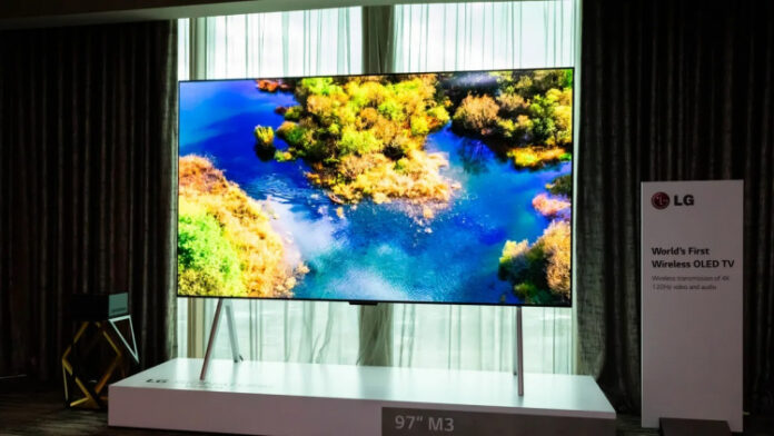 lg-predstavila-polnostju-besprovodnoj-97-djujmovyj-oled-televizor-m3-afa5368