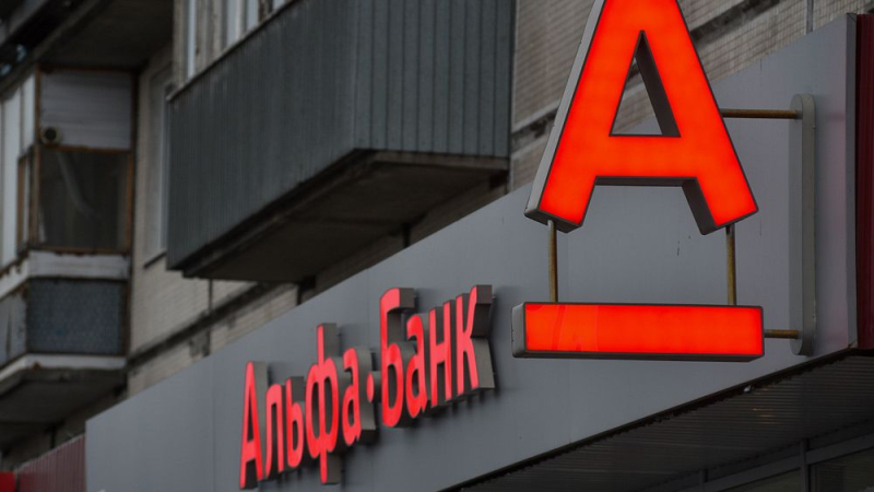 Очевидное невероятное: система быстрых платежей теперь будет клеиться на смартфон