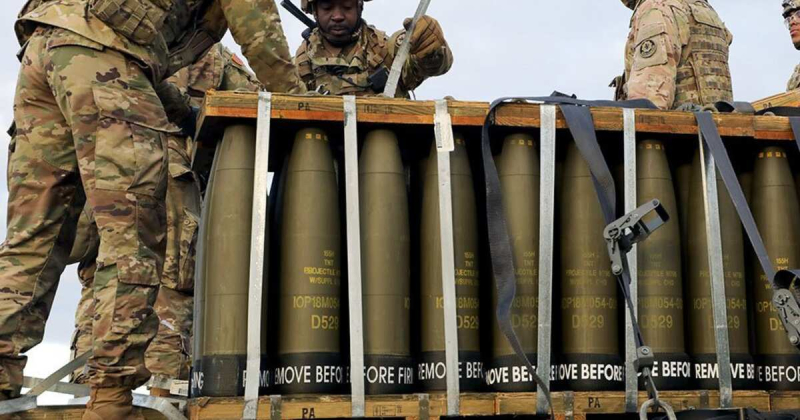 Армию Франции уличили в нехватке боеприпасов из-за помощи Украине