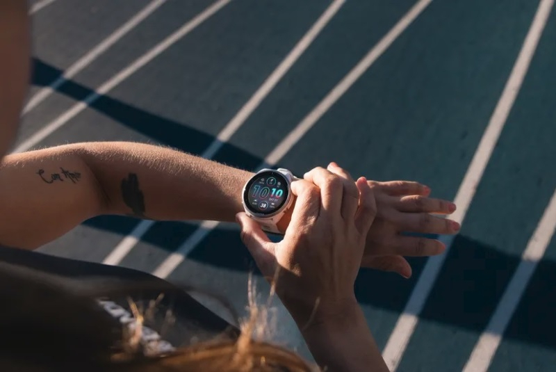 Garmin представила новые смарт-часы Forerunner &mdash; впервые с OLED-дисплеями