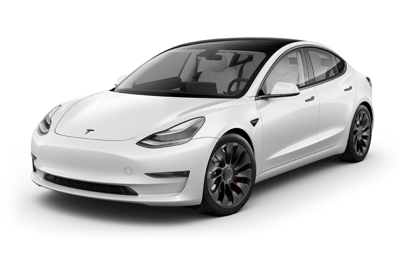 Канадец случайно угнал Tesla Model 3 прямо через приложение Tesla