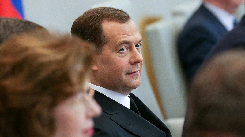 Медведев уверен, что автомобильные бренды уже «страшно пожалели» об уходе из России