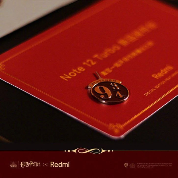 Смартфон с волшебной палочкой и мантией в комплекте &mdash; Redmi показала Note 12 Turbo Harry Potter