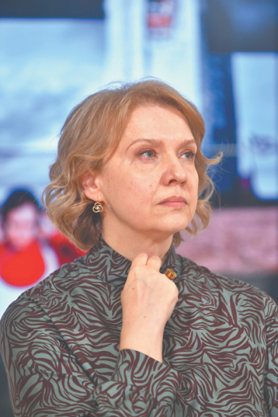 Марина Брусникина: "Мы все современные люди и не все безобразничаем"