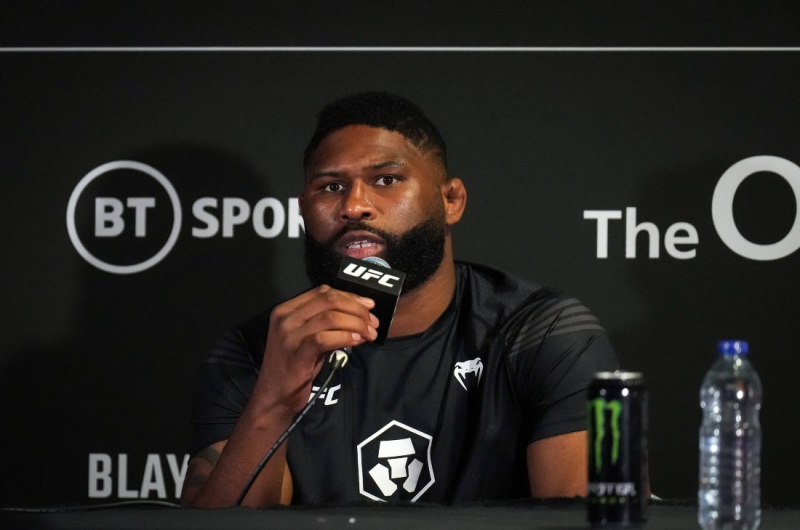 Очередной нокаут от Павловича, быстрое поражение Тавареса. Обзор карда UFC Vegas 72