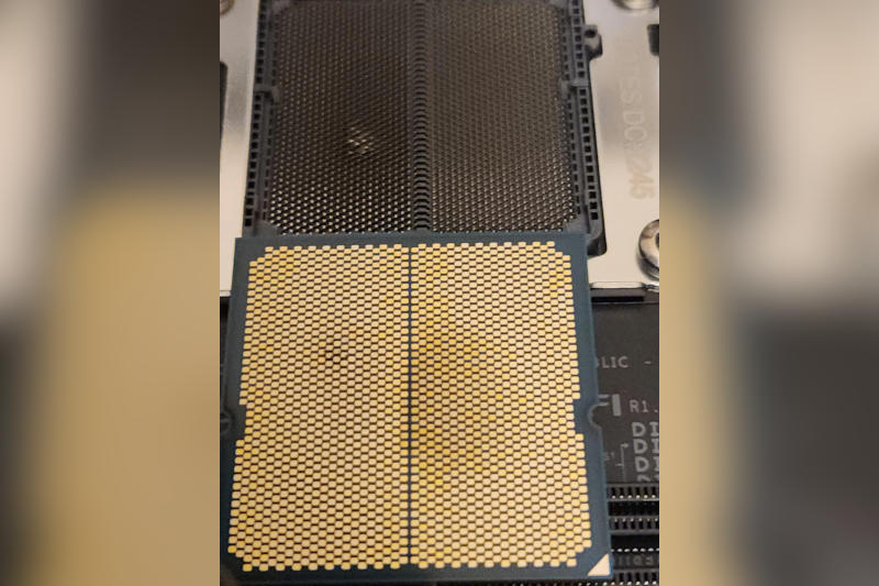 Процессор AMD Ryzen 7 7800X3D сгорел, уничтожив материнскую плату ASUS X670 — виноватой может быть и последняя