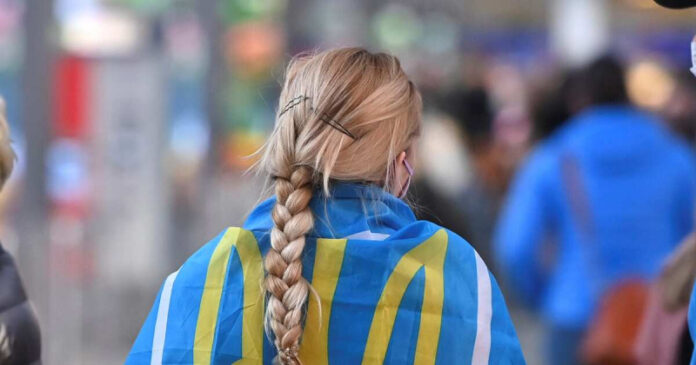 grazhdanka-ukrainy-priznala-vinu-v-sbore-dannyh-o-rossijskih-voennyh-68ecae7