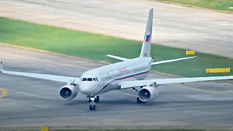 Лекарство от санкций: МС-21 поможет гражданской авиации РФ больше Ту-214