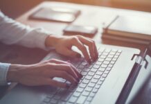 Работа и вакансии в России на Hotwork.ru