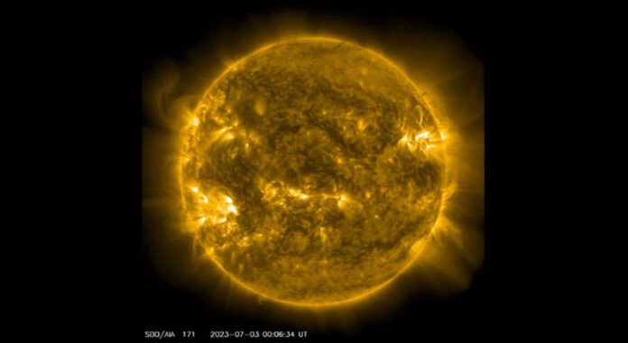 na-solnce-proizoshla-vspyshka-ekstremalnoj-intensivnosti-ona-vyzvala-sboi-radiosvjazi-v-ssha-54fa355