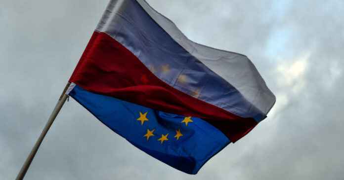 politolog-zhuravskij-ukraina-ssha-i-frg-hotjat-smestit-vlasti-polshi-1088814