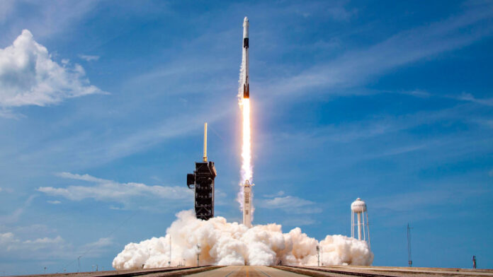posle-dvuh-let-raboty-v-minus-spacex-nachala-poluchat-pribyl-01d23dc