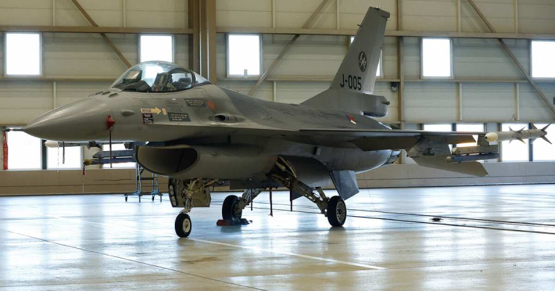 В США заявили, что час полета F-16 требует $27 тыс. и 16 часов обслуживания