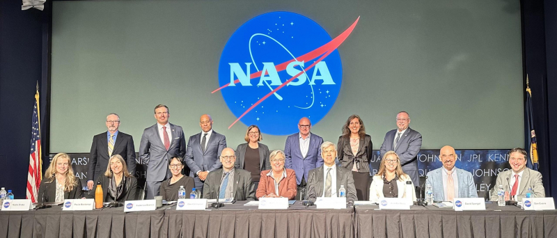 &laquo;Что бы мы ни нашли, мы расскажем вам&raquo;&nbsp;&mdash; в NASA появился директор по НЛО, которые теперь НАФ
