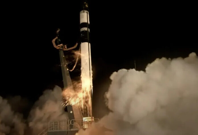 raketa-rocket-lab-poterpela-krushenie-vo-vremja-dostavki-na-orbitu-sputnika-acadia-d4734b3