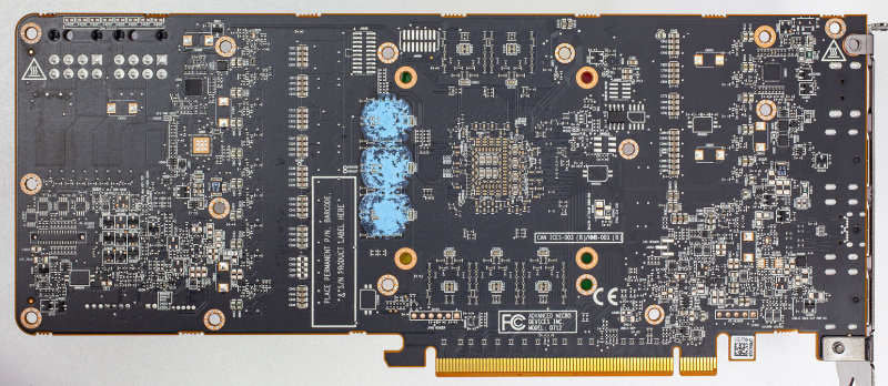Вышли обзоры Radeon RX 7800 XT — намного дешевле и чуть быстрее GeForce RTX 4070, если играть без трассировки лучей