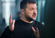 Time: Зеленский хочет уволить командующего контрнаступлением генерала