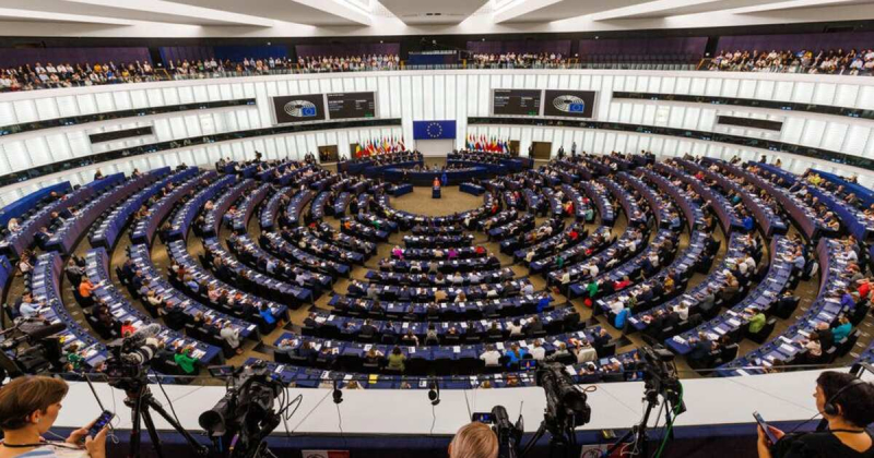 Венгрия предложила Евросоюзу сократить помощь Украине на €25 млрд