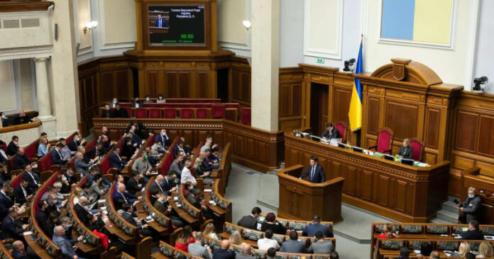 deputat-rady-prizval-nachat-poiski-kompromissa-s-rossiej-eaa1172