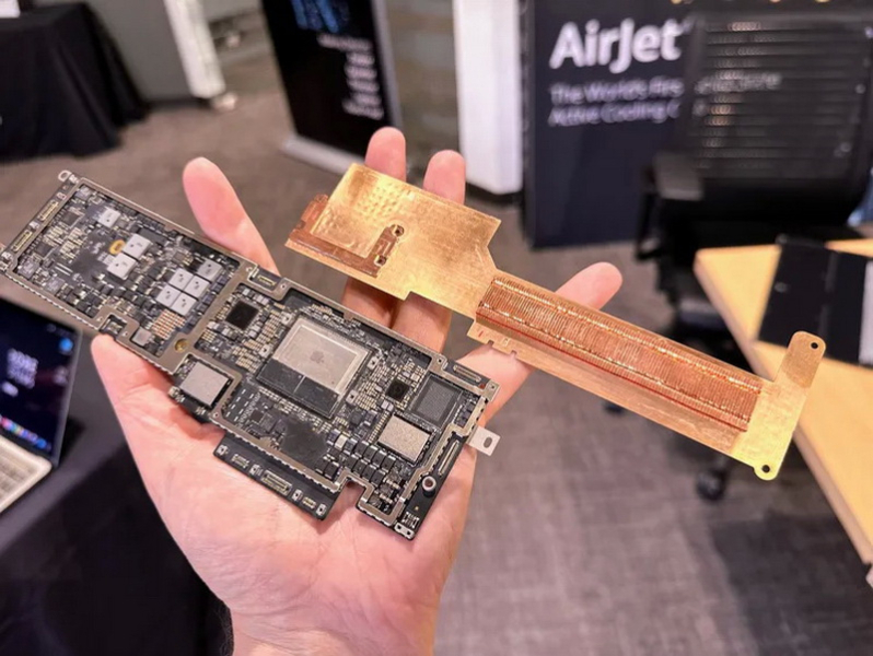 MacBook Air оснастили ультразвуковым кулером AirJet&nbsp;&mdash; это избавило чип Apple M2 от тротлинга 