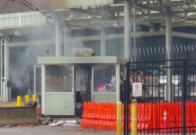 Подозрительный чемодан обнаружили у места взрыва на мосту у границы США и Канады