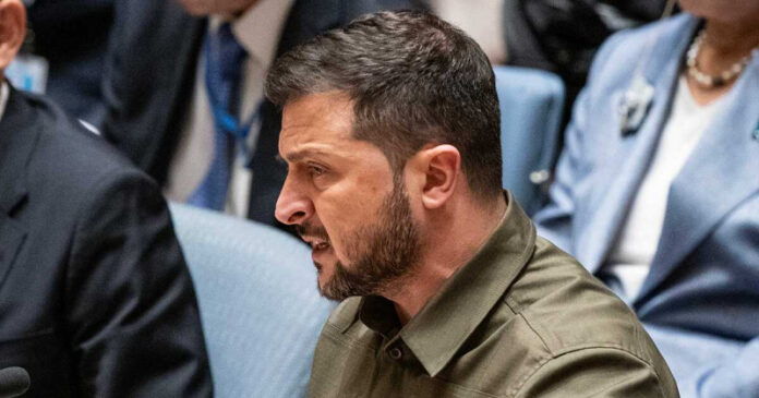 politolog-predrek-zamenu-zelenskogo-posle-provala-nastuplenija-vsu-c5f4525