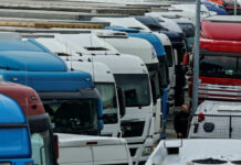 Польша временно закроет для грузовиков КПП на границе с Украиной