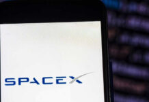 США не будут отказываться от SpaceX из-за высказываний Маска