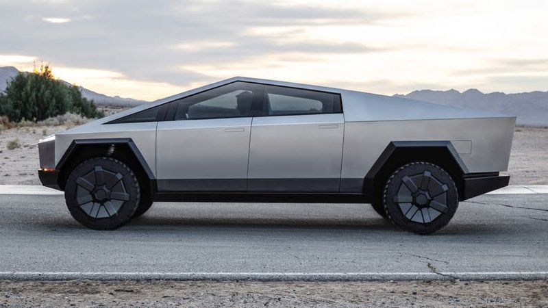 Tesla передумала штрафовать владельцев Cybertruck, которые решат перепродать пикап в течение первого года владения