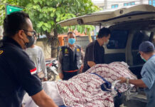 Не менее 12 человек погибли и 39 пострадали при взрыве на заводе в Индонезии