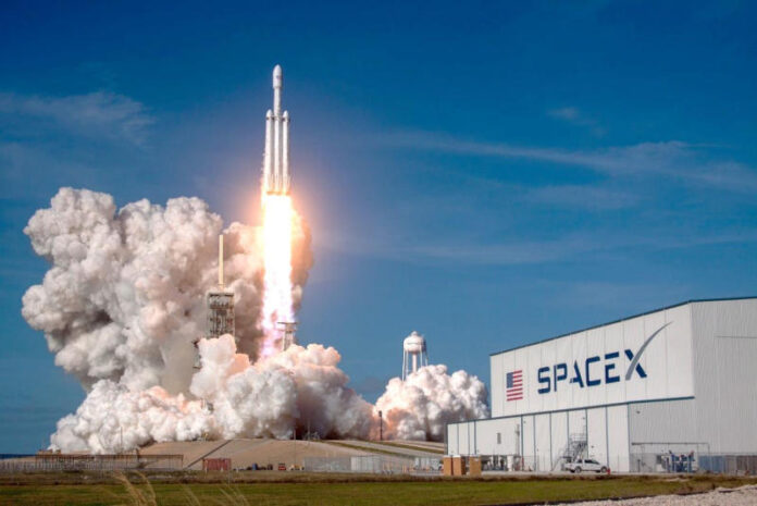 spacex-v-srednem-zapuskala-po-rakete-kazhdye-chetyre-dnja-v-2023-godu-vsego-96-uspeshnyh-puskov-acba895