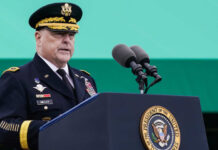 WP: генерал США Милли в 2022 году призывал украинцев «резать глотки русским»
