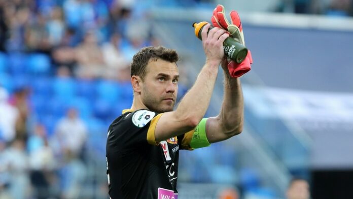 akinfeev-i-chalov-ostalis-v-zapase-cska-na-match-s-baltikoj-v-kubke-rossii-0b91144.jpg