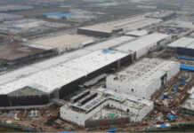 Илон Маск договорился о запуске автопилота Tesla FSD в Китае, а поможет с этим Baidu