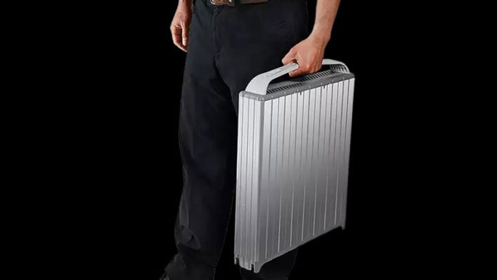 wd-predstavila-portativnyj-ssd-na-368-tbajt-on-vesit-13-kg-i-komplektuetsja-chemodanom-na-koljosikah-7e7dfe9.jpg