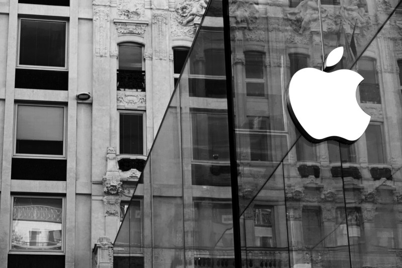 Apple настаивает на обоснованности комиссии в 27 % за платежи вне App Store — суд в этом сомневается