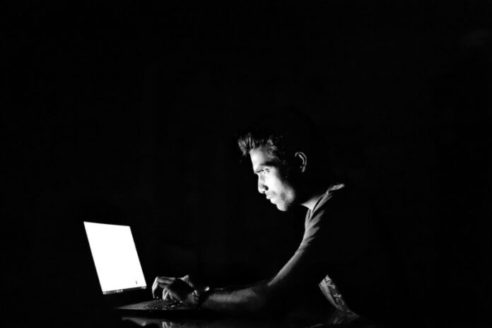 studenty-mit-za-12-sekund-pohitili-25-mln-iz-blokchejna-ethereum-no-ih-pojmali-bef4844.jpg
