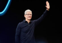 В Apple задумались, кто заменит Тима Кука — пост гендиректора прочат Джону Тёрнасу