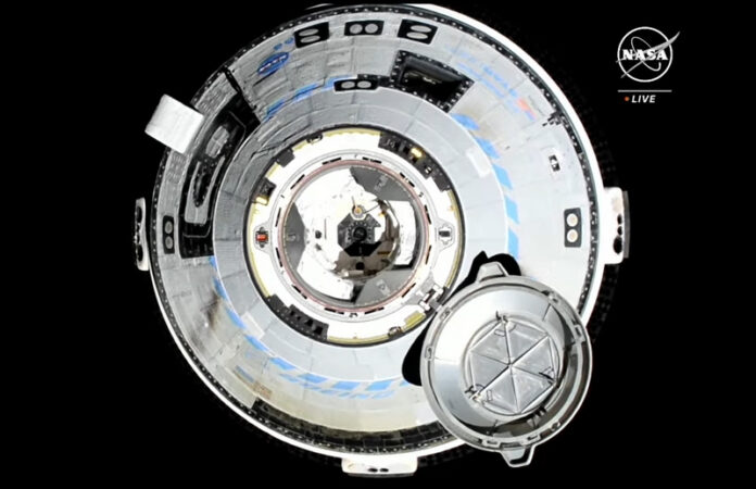 boeing-starliner-s-ekipazhem-pristykovalsja-k-mksnbsp-v-poljote-voznikli-protechki-gelija-i-otkazalo-neskolko-dvigatelej-3d00529.jpg