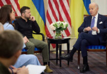 Пустые обещания и деньги в долг: Зеленский встретился с Байденом и Макроном