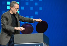 Американские финансисты один за другим снижают кредитный рейтинг Intel