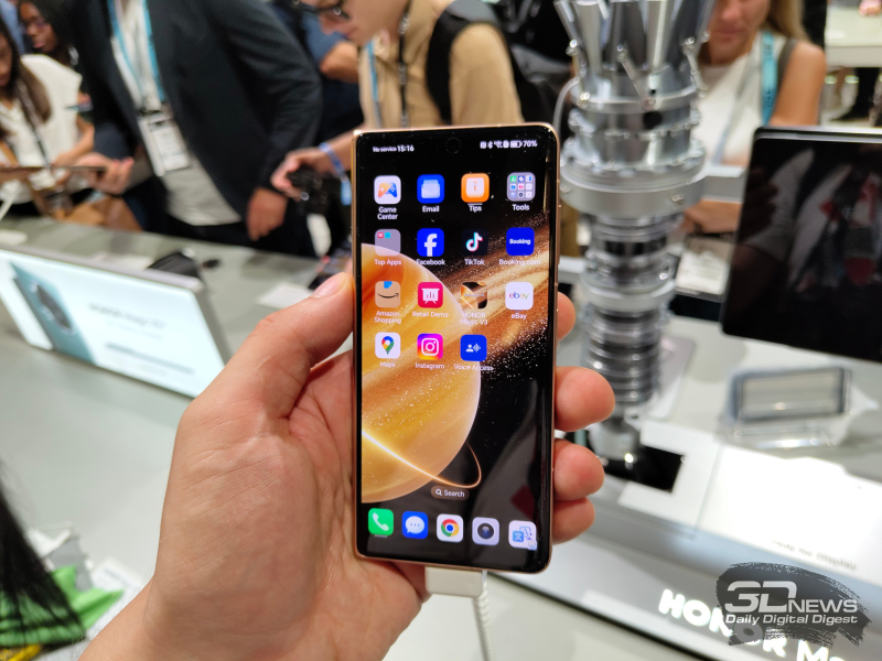 Представлена глобальная версия самого тонкого в мире складного смартфона Honor Magic V3 за &euro;1999